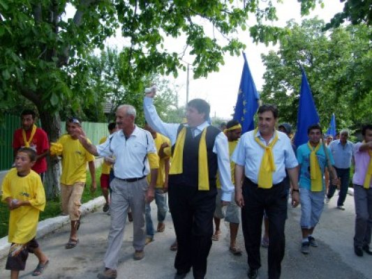 Chiriţă: Îi îndemn pe hârşoveni să meargă la vot şi îi aştept duminică seara să sărbătorim victoria